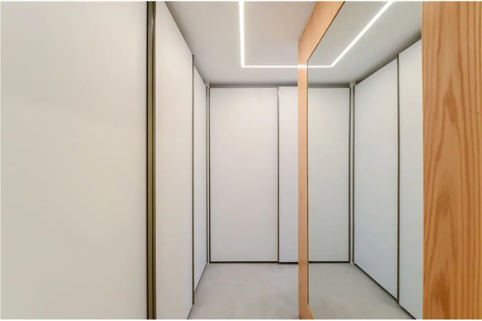 Apartamento com 3 quartos à venda, 171m2 em Moema, São Paulo - SP - imagem 6 Foto 6 de Apartamento com 3 quartos à venda, 171m2 em Moema, São Paulo - SP