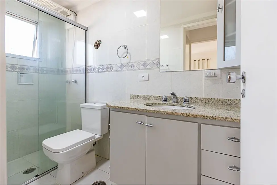 Foto 2 de Apartamento com 2 quartos à venda, 67m2 em Moema, São Paulo - SP