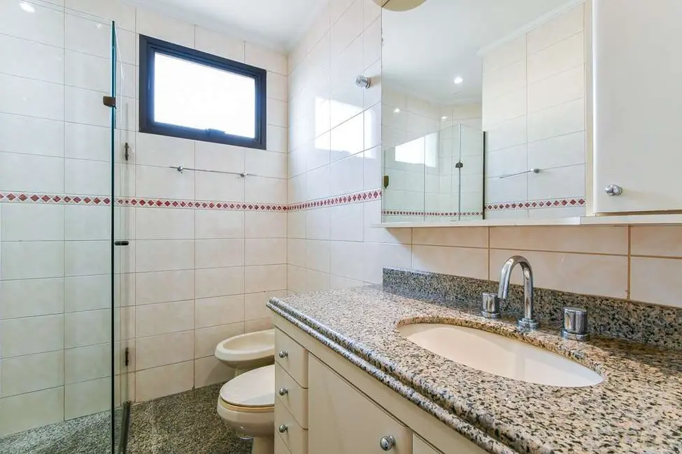 Apartamento com 4 quartos à venda, 200m2 em Moema, São Paulo - SP - imagem 3 Foto 3 de Apartamento com 4 quartos à venda, 200m2 em Moema, São Paulo - SP