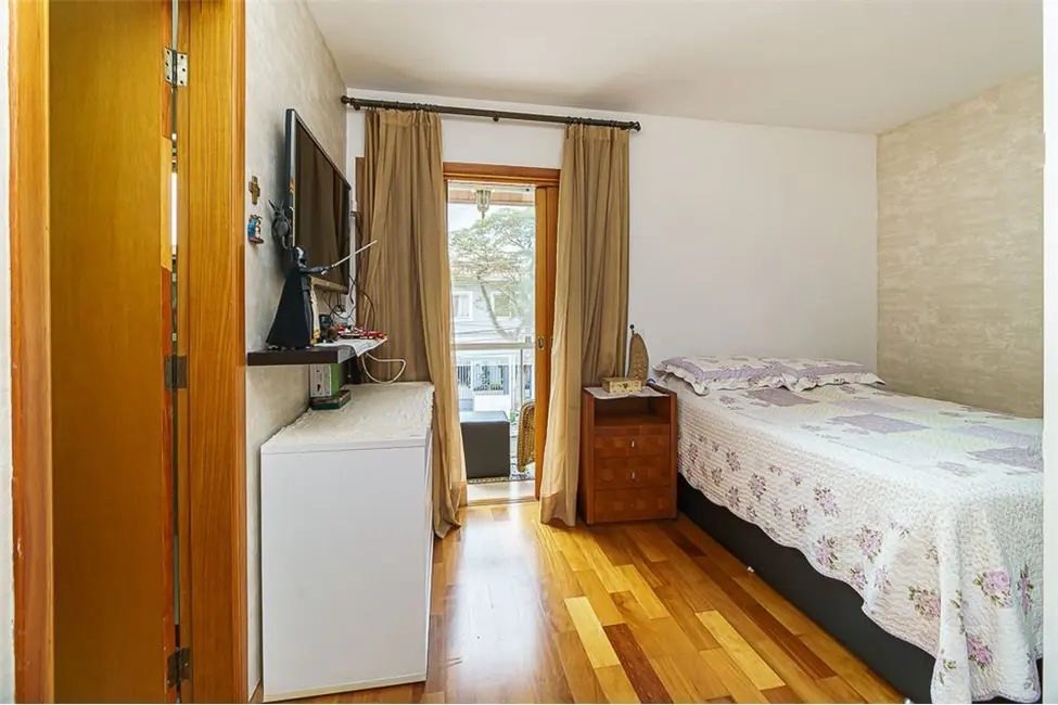 Foto 6 de Casa com 4 quartos à venda, 142m2 em Jardim Londrina, São Paulo - SP