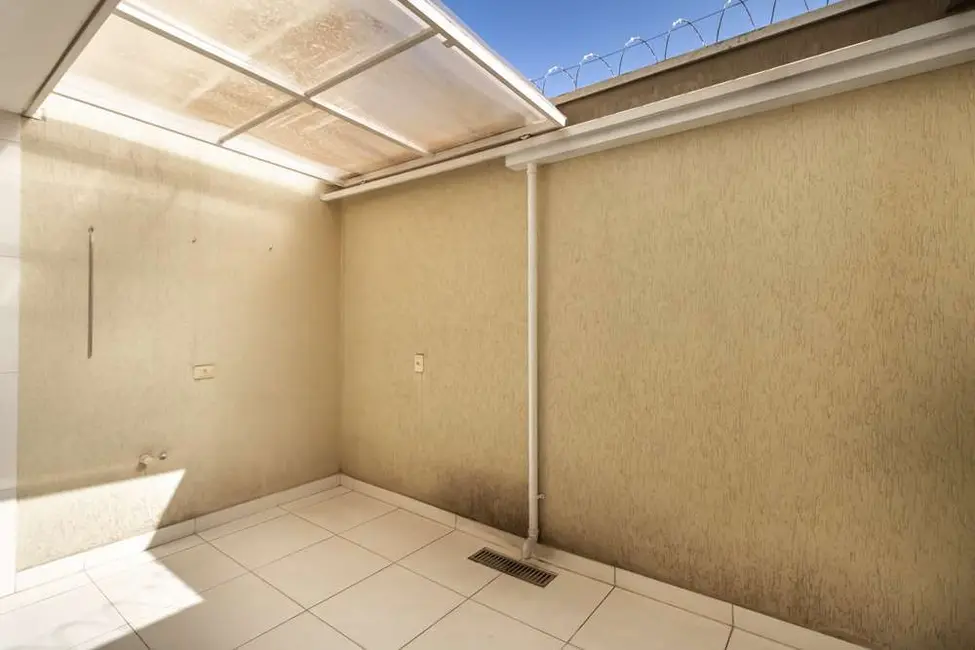 Foto 5 de Casa com 3 quartos à venda, 113m2 em Vila Antonieta, São Paulo - SP