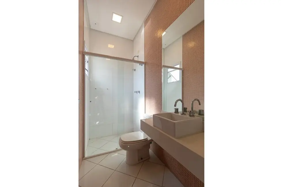 Foto 3 de Casa com 4 quartos à venda, 342m2 em Bosque da Saúde, São Paulo - SP