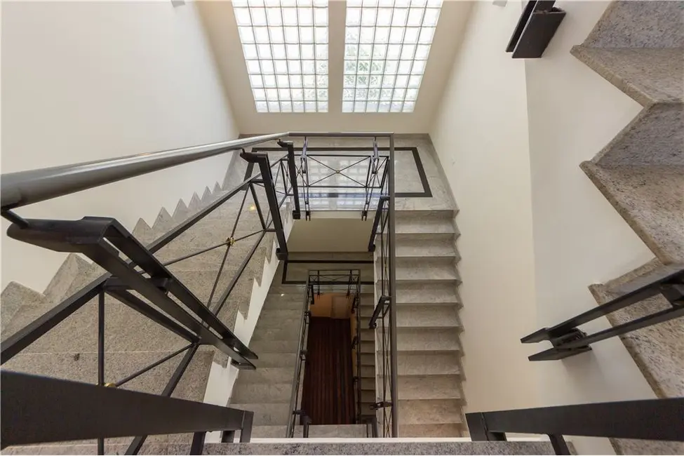 Foto 4 de Casa com 4 quartos à venda, 700m2 em Jardim Guedala, São Paulo - SP