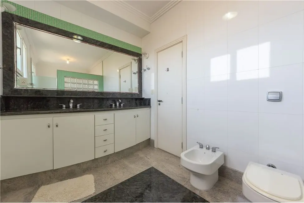 Foto 2 de Casa com 4 quartos à venda, 700m2 em Jardim Guedala, São Paulo - SP