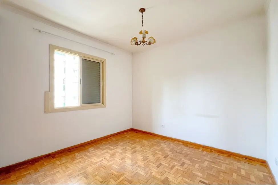 Foto 2 de Apartamento com 2 quartos à venda, 90m2 em Aclimação, São Paulo - SP