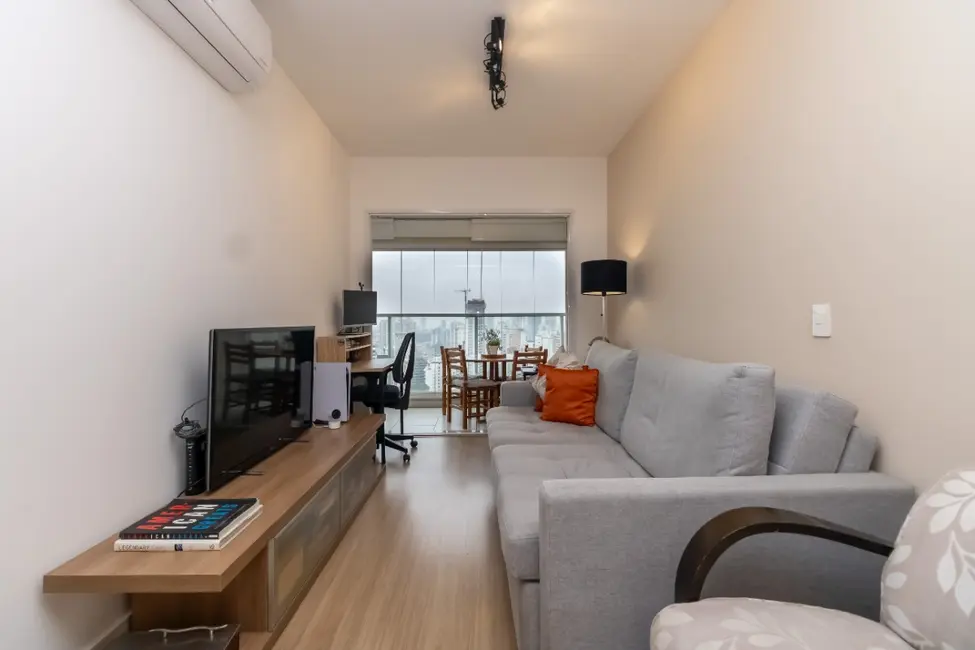 Foto 3 de Apartamento com 2 quartos à venda, 65m2 em Vila Mariana, São Paulo - SP