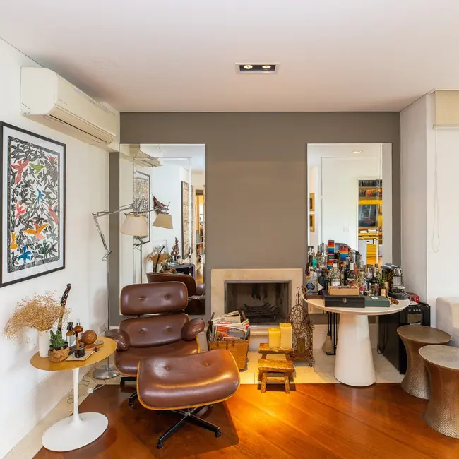 Apartamento com 3 quartos à venda, 205m2 em Vila Mariana, São Paulo - SP - imagem 9 Foto 9 de Apartamento com 3 quartos à venda, 205m2 em Vila Mariana, São Paulo - SP