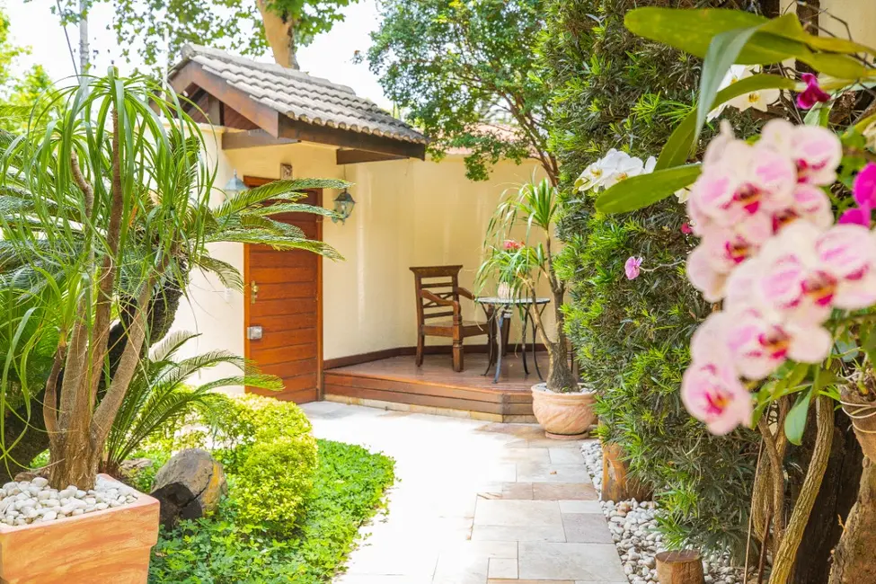 Foto 1 de Casa com 4 quartos à venda, 420m2 em Jardim das Bandeiras, São Paulo - SP