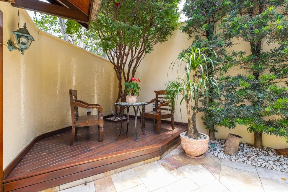 Foto 3 de Casa com 4 quartos à venda, 420m2 em Jardim das Bandeiras, São Paulo - SP