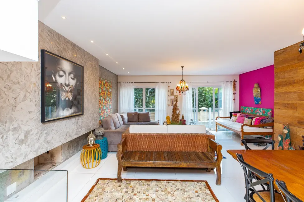 Foto 4 de Casa de Condomínio com 3 quartos à venda, 238m2 em Jardim Vitória Régia, São Paulo - SP