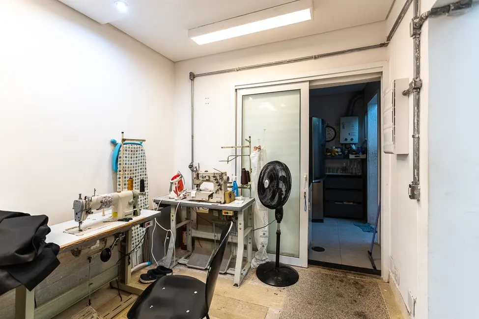 Foto 3 de Casa à venda, 170m2 em Vila Mariana, São Paulo - SP