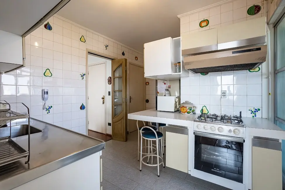 Apartamento com 3 quartos à venda, 121m2 em Indianópolis, São Paulo - SP - imagem 8 Foto 8 de Apartamento com 3 quartos à venda, 121m2 em Indianópolis, São Paulo - SP