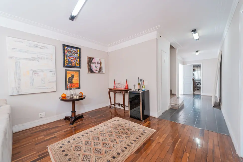 Sobrado com 5 quartos à venda, 380m2 em Brooklin Paulista, São Paulo - SP - imagem 9 Foto 9 de Sobrado com 5 quartos à venda, 380m2 em Brooklin Paulista, São Paulo - SP