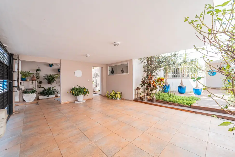 Sobrado com 5 quartos à venda, 380m2 em Brooklin Paulista, São Paulo - SP - imagem 4 Foto 4 de Sobrado com 5 quartos à venda, 380m2 em Brooklin Paulista, São Paulo - SP