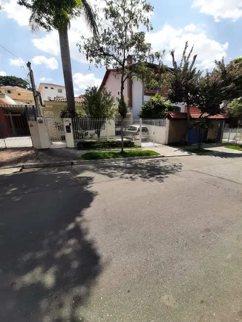 Casa com 5 quartos à venda, 219m2 em Vila Romana, São Paulo - SP - imagem 2 Foto 2 de Casa com 5 quartos à venda, 219m2 em Vila Romana, São Paulo - SP