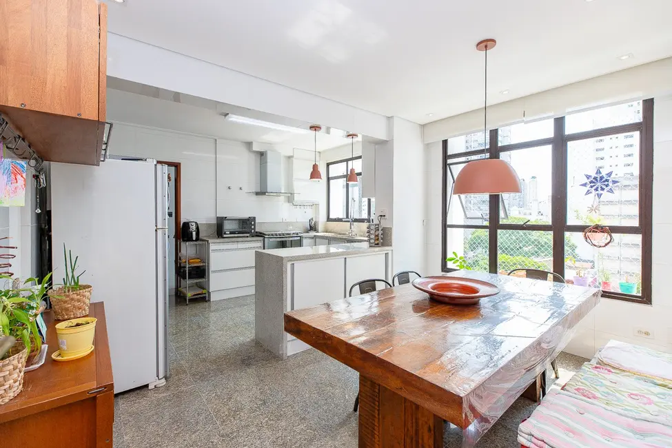 Foto 9 de Apartamento com 4 quartos à venda, 223m2 em Vila Clementino, São Paulo - SP