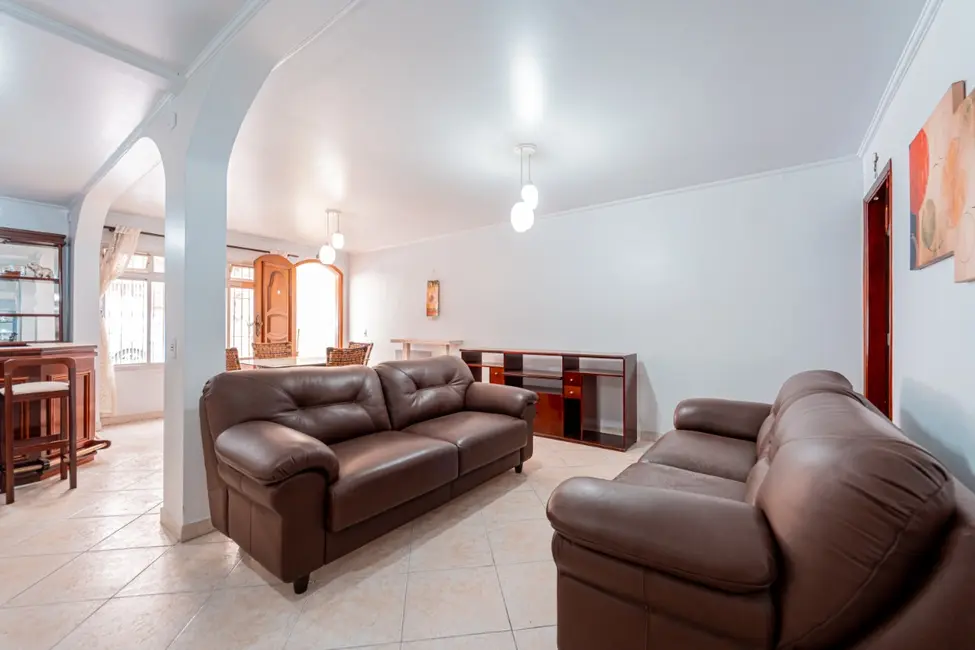 Foto 3 de Casa com 3 quartos à venda, 289m2 em Cupecê, São Paulo - SP