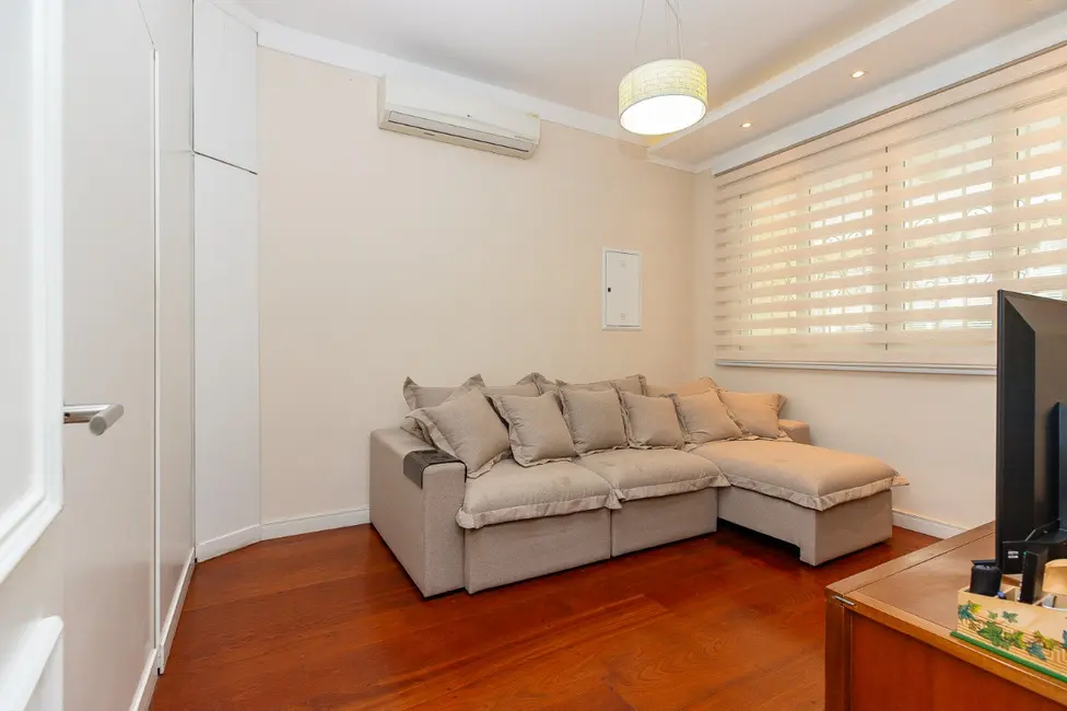 Foto 9 de Casa com 4 quartos à venda, 390m2 em Vila Ipojuca, São Paulo - SP