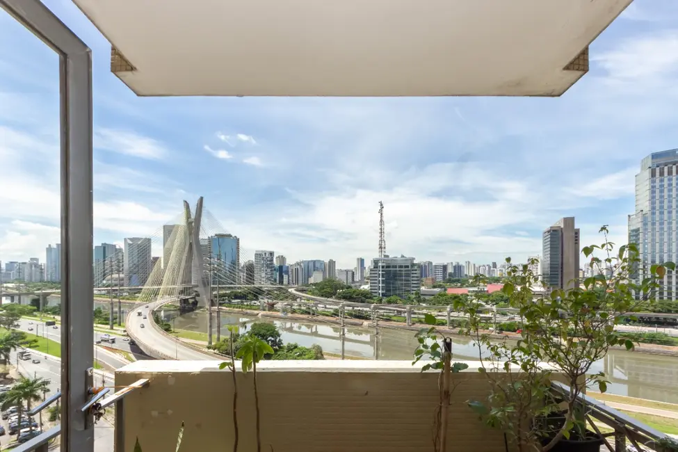 Foto 2 de Apartamento com 2 quartos à venda, 91m2 em Real Parque, São Paulo - SP