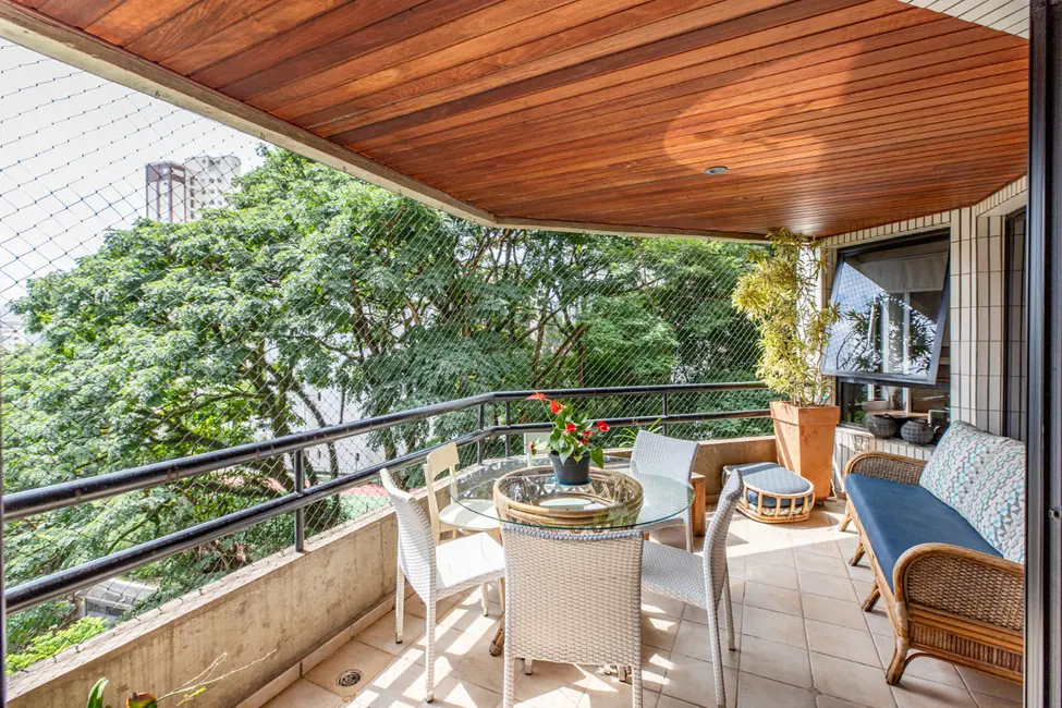 Apartamento com 5 quartos à venda, 227m2 em Vila Suzana, São Paulo - SP - imagem 9 Foto 9 de Apartamento com 5 quartos à venda, 227m2 em Vila Suzana, São Paulo - SP