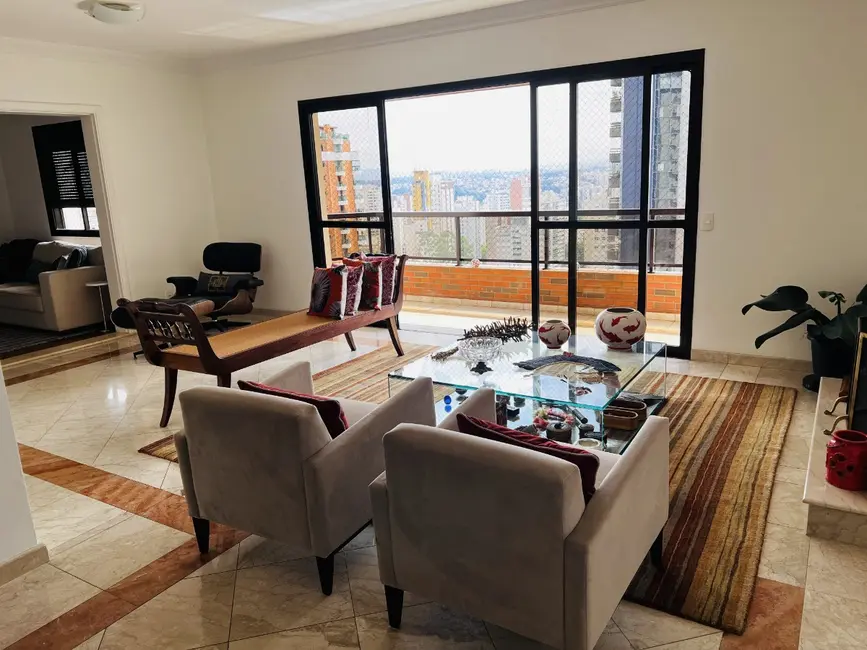 Apartamento com 3 quartos à venda, 176m2 em Vila Suzana, São Paulo - SP - imagem 1 Foto 1 de Apartamento com 3 quartos à venda, 176m2 em Vila Suzana, São Paulo - SP