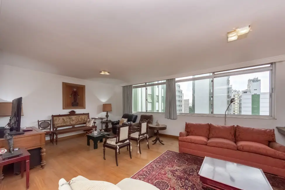 Apartamento com 3 quartos à venda, 210m2 em Itaim Bibi, São Paulo - SP - imagem 9 Foto 9 de Apartamento com 3 quartos à venda, 210m2 em Itaim Bibi, São Paulo - SP