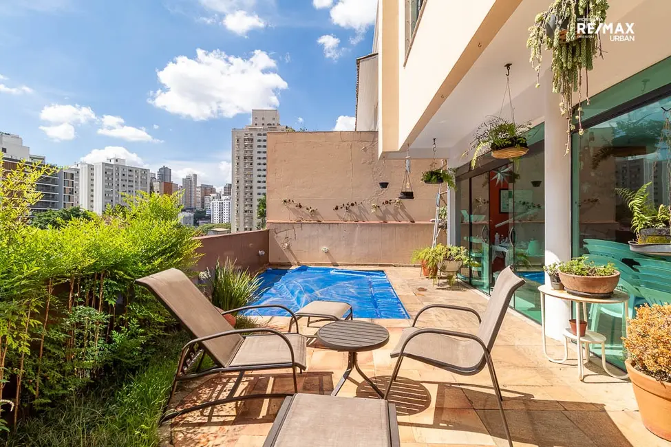 Foto 2 de Casa com 4 quartos à venda, 348m2 em Sumaré, São Paulo - SP