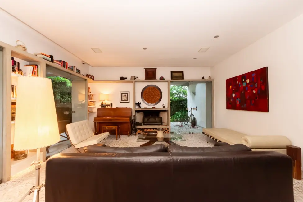 Casa com 2 quartos à venda, 546m2 em Sumaré, São Paulo - SP - imagem 3 Foto 3 de Casa com 2 quartos à venda, 546m2 em Sumaré, São Paulo - SP