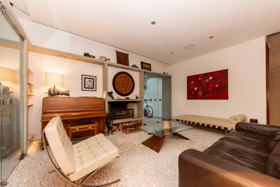 Casa com 2 quartos à venda, 546m2 em Sumaré, São Paulo - SP - imagem 4 Foto 4 de Casa com 2 quartos à venda, 546m2 em Sumaré, São Paulo - SP