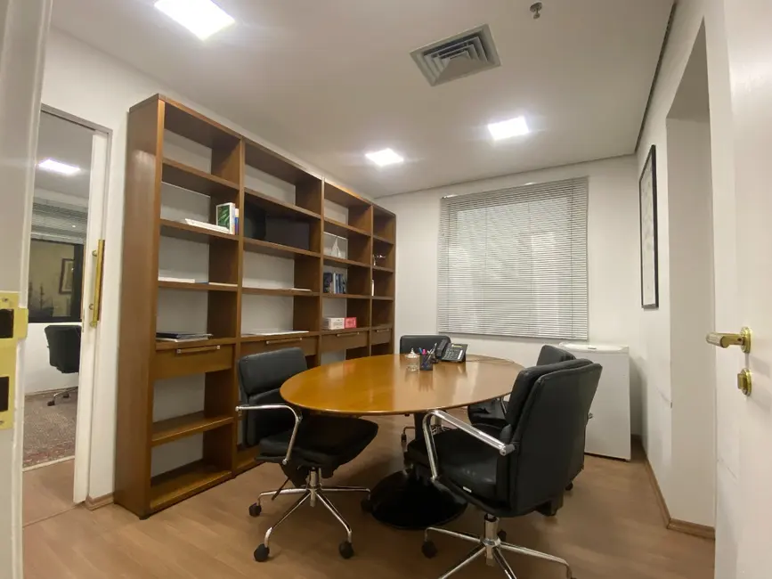 Foto 9 de Sala Comercial à venda, 65m2 em Cerqueira César, São Paulo - SP