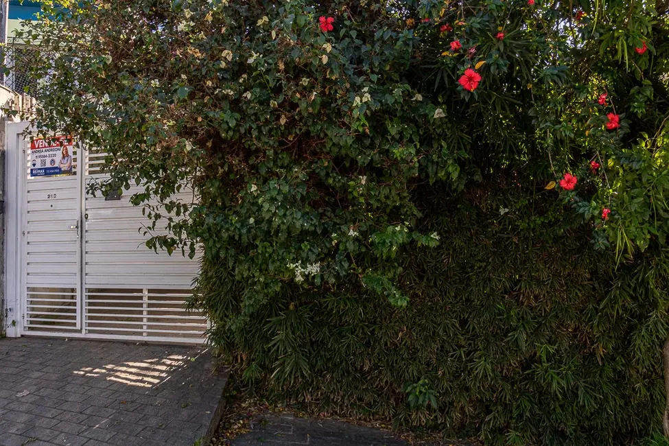 Casa com 2 quartos à venda, 136m2 em Vila Romana, São Paulo - SP - imagem 3 Foto 3 de Casa com 2 quartos à venda, 136m2 em Vila Romana, São Paulo - SP