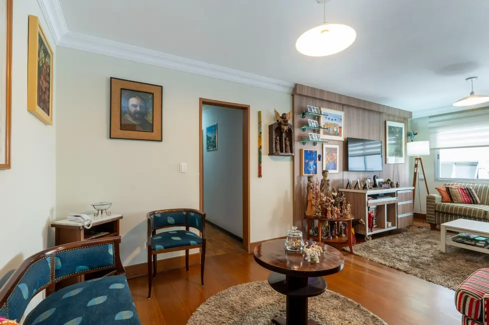 Apartamento com 3 quartos à venda, 129m2 em Itaim Bibi, São Paulo - SP - imagem 8 Foto 8 de Apartamento com 3 quartos à venda, 129m2 em Itaim Bibi, São Paulo - SP