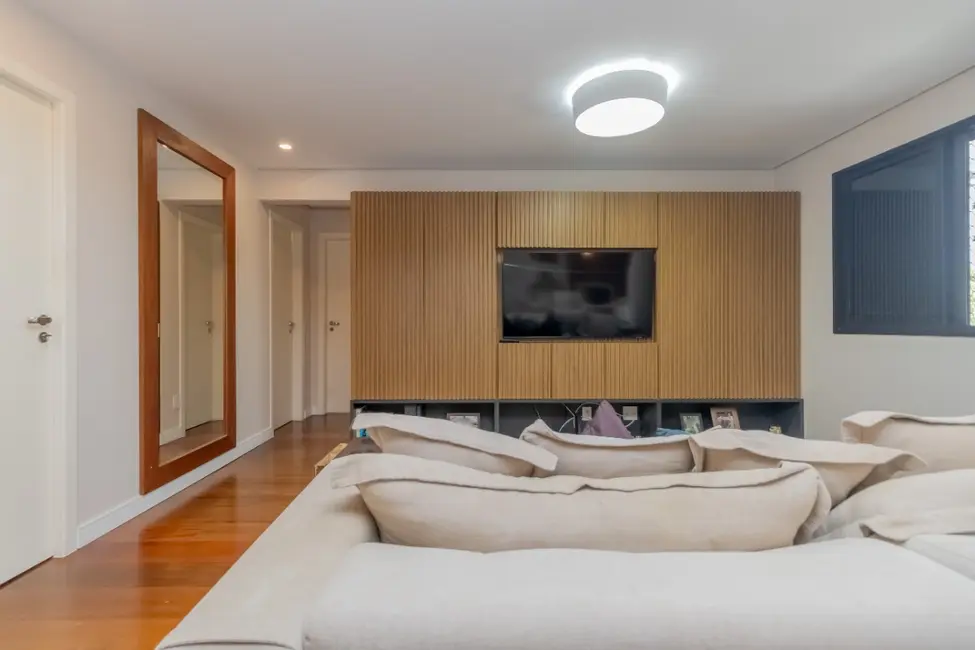 Foto 5 de Apartamento com 3 quartos à venda, 123m2 em Real Parque, São Paulo - SP