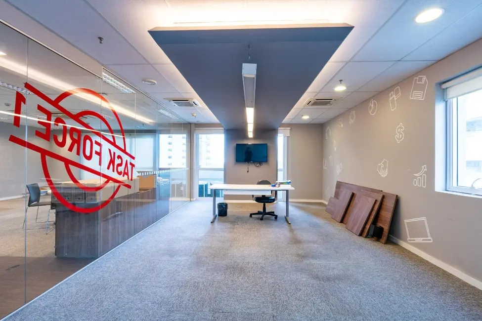 Foto 3 de Sala Comercial à venda, 300m2 em Jardim Paulista, São Paulo - SP