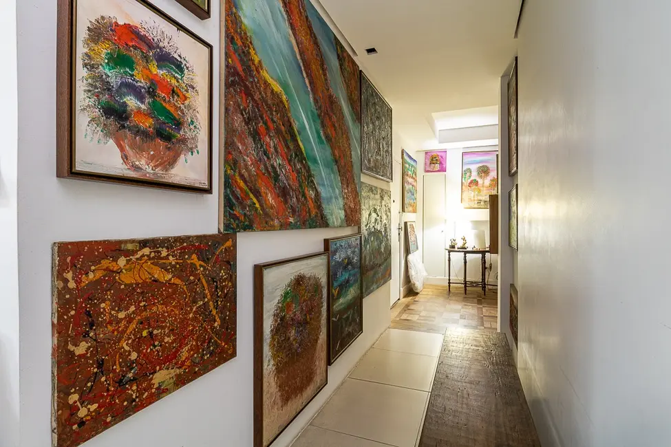 Apartamento com 3 quartos à venda, 283m2 em Higienópolis, São Paulo - SP - imagem 3 Foto 3 de Apartamento com 3 quartos à venda, 283m2 em Higienópolis, São Paulo - SP