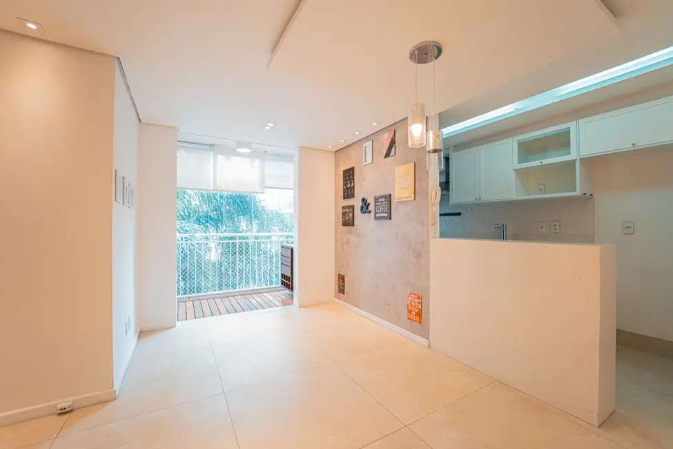 Foto 2 de Apartamento com 2 quartos à venda, 64m2 em Cidade Ademar, São Paulo - SP