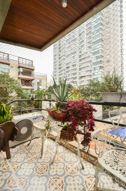 Apartamento com 3 quartos à venda, 141m2 em Brooklin Paulista, São Paulo - SP - imagem 8 Foto 8 de Apartamento com 3 quartos à venda, 141m2 em Brooklin Paulista, São Paulo - SP