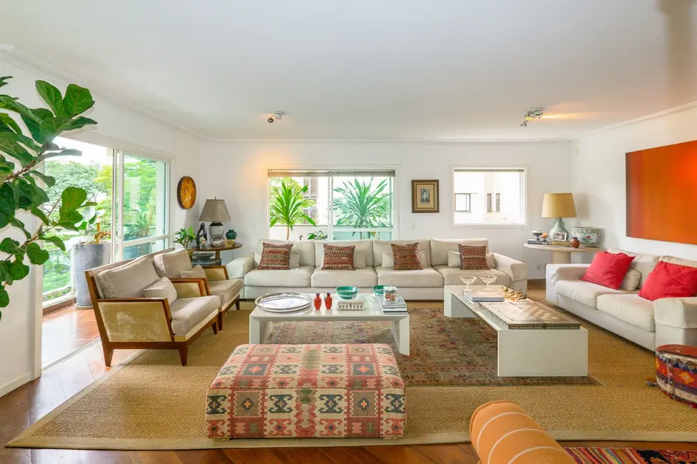 Apartamento com 3 quartos à venda, 210m2 em Moema, São Paulo - SP - imagem 5 Foto 5 de Apartamento com 3 quartos à venda, 210m2 em Moema, São Paulo - SP