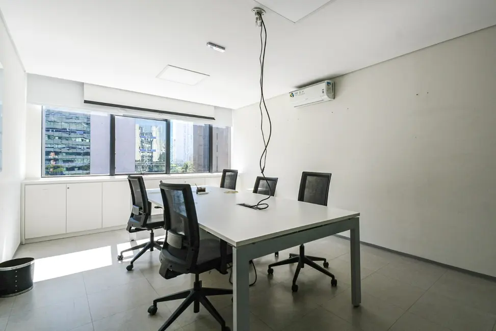 Sala Comercial à venda, 147m2 em Brooklin Paulista, São Paulo - SP - imagem 5 Foto 5 de Sala Comercial à venda, 147m2 em Brooklin Paulista, São Paulo - SP