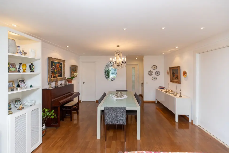 Apartamento com 3 quartos à venda, 161m2 em Vila Nova Conceição, São Paulo - SP - imagem 6 Foto 6 de Apartamento com 3 quartos à venda, 161m2 em Vila Nova Conceição, São Paulo - SP