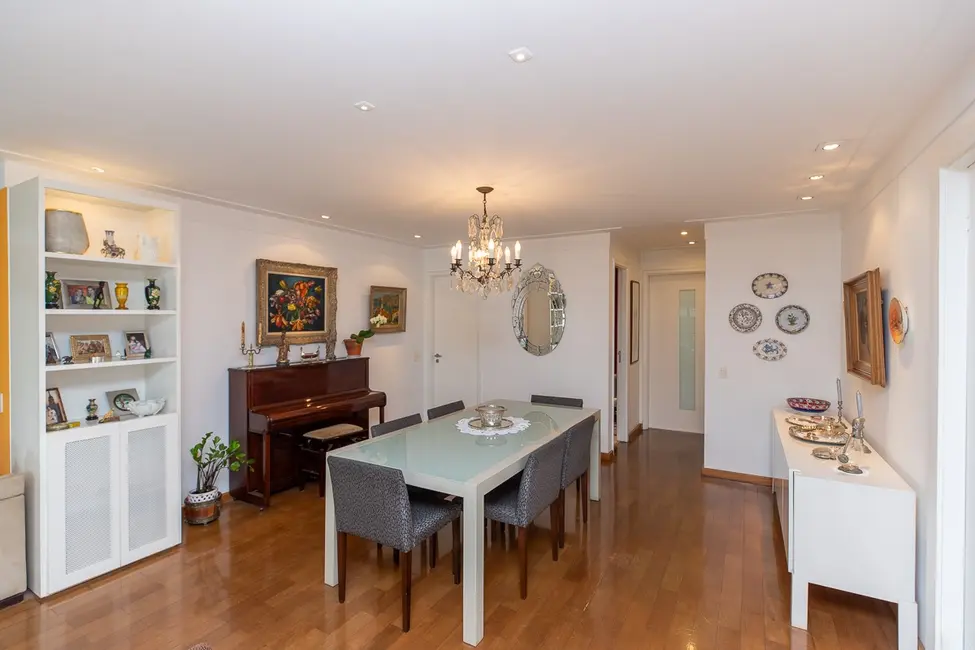 Apartamento com 3 quartos à venda, 161m2 em Vila Nova Conceição, São Paulo - SP - imagem 5 Foto 5 de Apartamento com 3 quartos à venda, 161m2 em Vila Nova Conceição, São Paulo - SP