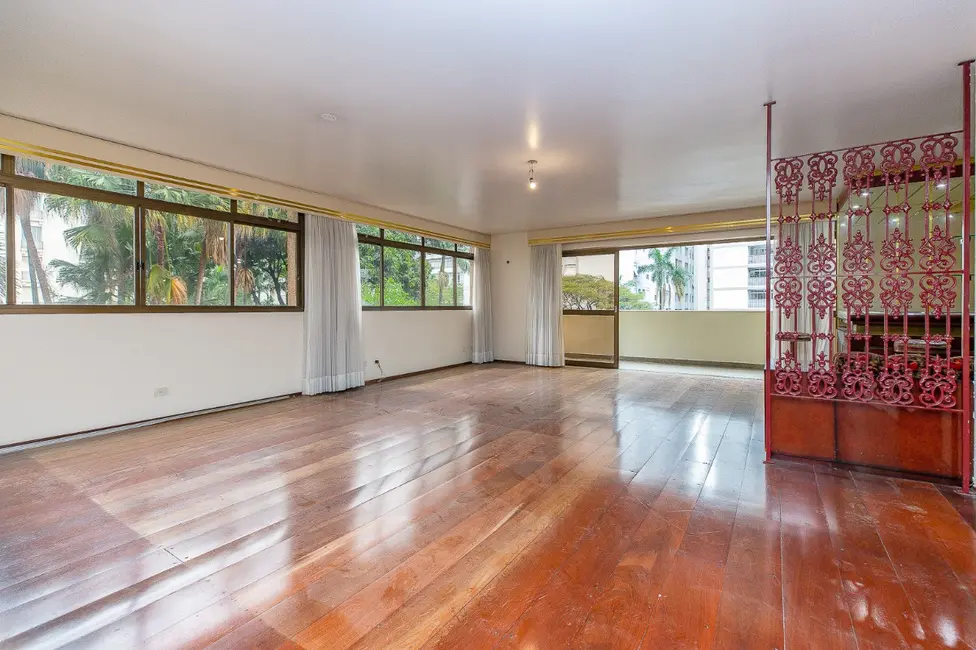 Apartamento com 4 quartos à venda, 240m2 em Higienópolis, São Paulo - SP - imagem 4 Foto 4 de Apartamento com 4 quartos à venda, 240m2 em Higienópolis, São Paulo - SP