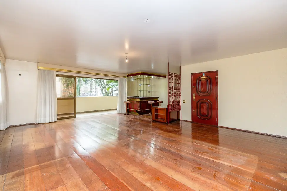 Apartamento com 4 quartos à venda, 240m2 em Higienópolis, São Paulo - SP - imagem 3 Foto 3 de Apartamento com 4 quartos à venda, 240m2 em Higienópolis, São Paulo - SP