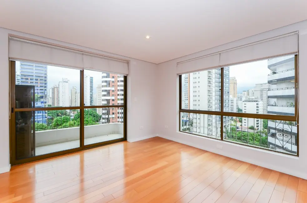 Foto 7 de Apartamento com 3 quartos à venda, 171m2 em Vila Uberabinha, São Paulo - SP