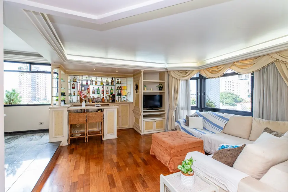 Apartamento com 4 quartos à venda, 200m2 em Bosque da Saúde, São Paulo - SP - imagem 2 Foto 2 de Apartamento com 4 quartos à venda, 200m2 em Bosque da Saúde, São Paulo - SP