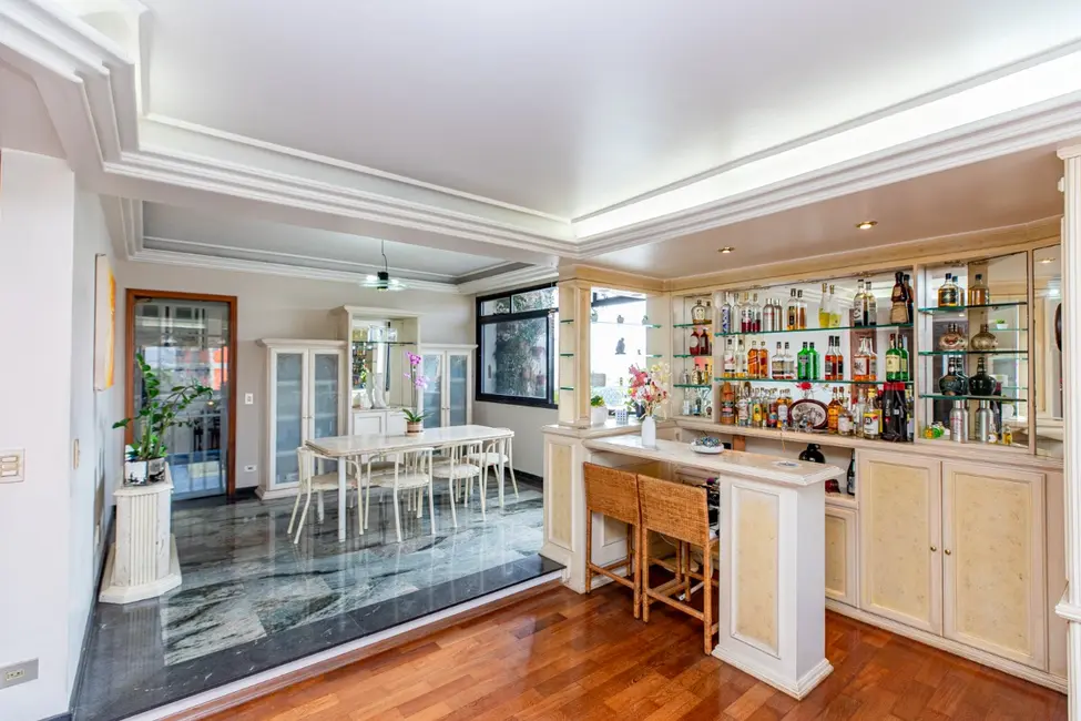 Apartamento com 4 quartos à venda, 200m2 em Bosque da Saúde, São Paulo - SP - imagem 5 Foto 5 de Apartamento com 4 quartos à venda, 200m2 em Bosque da Saúde, São Paulo - SP