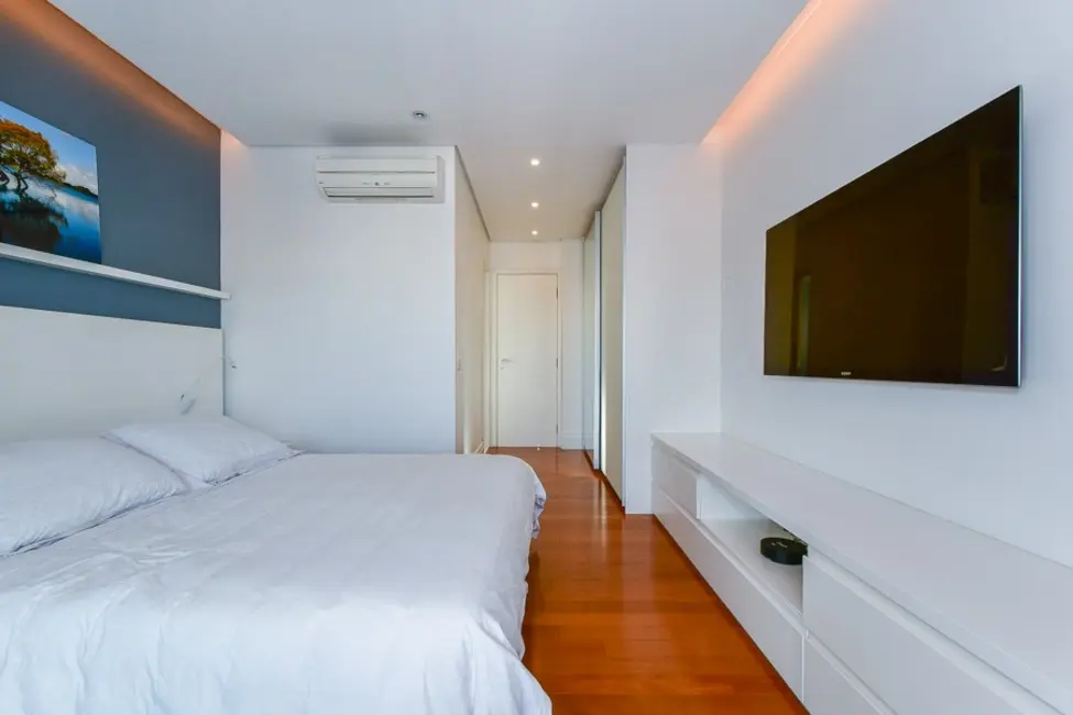 Apartamento com 3 quartos à venda, 184m2 em Vila Mariana, São Paulo - SP - imagem 3 Foto 3 de Apartamento com 3 quartos à venda, 184m2 em Vila Mariana, São Paulo - SP