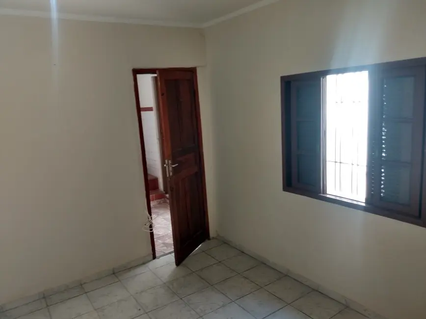 Casa de Vila com 3 quartos à venda, 150m2 em Cidade Domitila, São Paulo - SP - imagem 7 Foto 7 de Casa de Vila com 3 quartos à venda, 150m2 em Cidade Domitila, São Paulo - SP