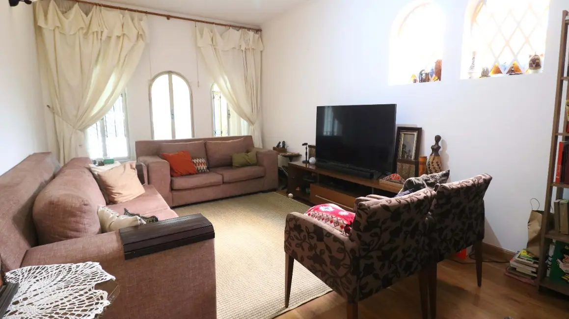 Foto 5 de Casa com 3 quartos à venda, 207m2 em Vila Marari, São Paulo - SP