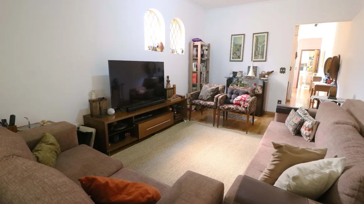 Foto 6 de Casa com 3 quartos à venda, 207m2 em Vila Marari, São Paulo - SP